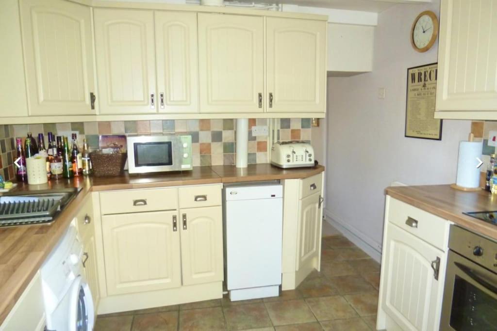 Lovely Cornish Cottage In Small Village Setting Saint Hilary  Luaran gambar